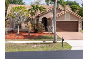 12670 White Coral Drive, Wellington