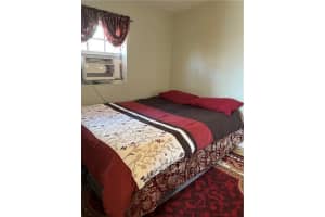 8671 Nw 16th Street, Pembroke Pines