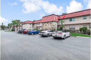 12022 W Greenway Drive 204, Royal Palm Beach