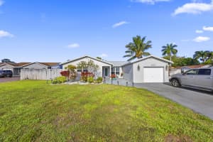 22731 Sw 55th Way, Boca Raton