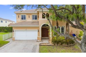 19389 Sw 64th Street, Pembroke Pines