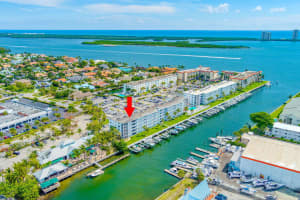 108 Paradise Harbour Boulevard 512, North Palm Beach