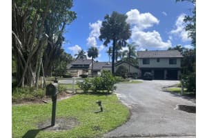 10076 El Caballo Court, Delray Beach