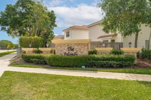 6824 Long Key Street, Lake Worth