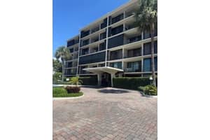 225 S Beach Road Unit 205, Jupiter