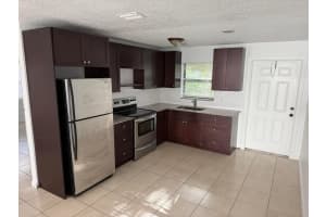 336 Ne 12th Avenue, Boynton Beach
