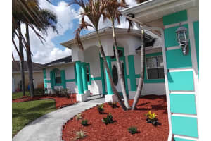 726 Sw Byron Street, Port St. Lucie, Fl 34983, Port Saint Lucie 726 Sw Byron Street, Port St. Lucie, Fl 34983, Port Saint Lucie