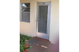 74 Sheffield D, West Palm Beach 74 Sheffield D, West Palm Beach