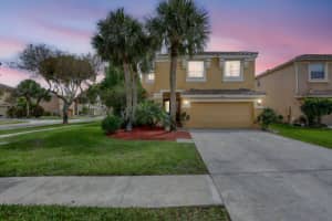 2465 Westmont Lane, Royal Palm Beach