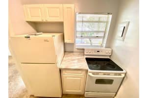 415 6th Avenue N 419, Lake Worth Beach