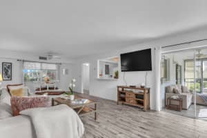 5540 Tamberlane Circle 118, Palm Beach Gardens