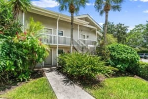 11863 Wimbledon Circle 406, Wellington