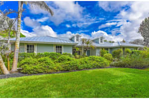 3281 Sw Water Edge Way, Palm City