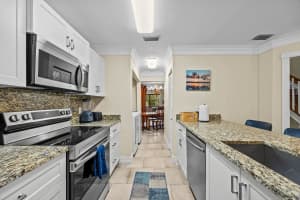 12196 Sag Harbor Court 4, Wellington