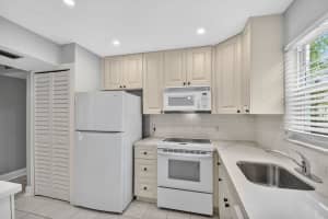 310 S J Street 2, Lake Worth Beach