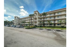 4735 E Lucerne Lakes Blvd E 308, Lake Worth