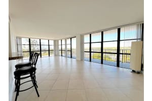 1000 Parkview Drive 831, Hallandale Beach