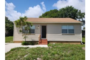 210 Nw 13th Avenue, Delray Beach