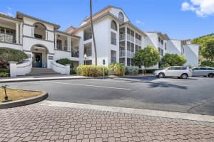 17900 Ne 31st Court 3314, Aventura
