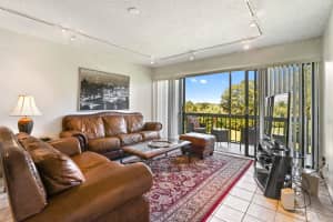 2500 Presidential Way 302, West Palm Beach