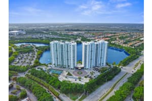 2641 N Flamingo Road 2108 N, Plantation