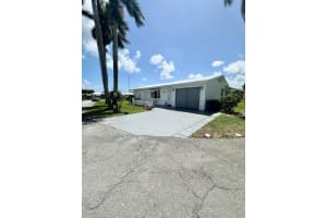 811 Sw 18th Court, Boynton Beach