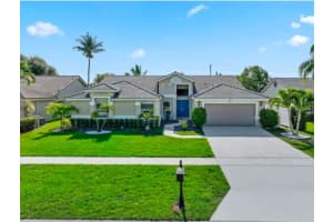 3780 Cypress Lake Drive, Lake Worth