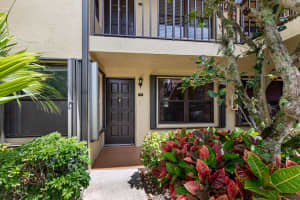 4702 E Lucerne Lakes Blvd Boulevard E 103, Lake Worth