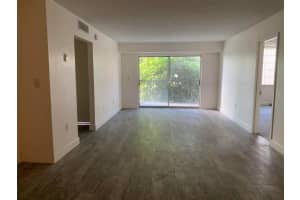 1250 Ne 125th Street 216d, North Miami