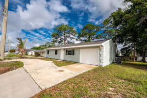 651 Se Port St Lucie Boulevard, Port St. Lucie, Fl 34984, Port Saint Lucie