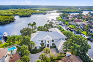 8818 Se Riverfront Terrace, Tequesta