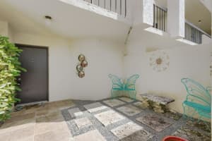 825 Egret Circle Unit 104, Delray Beach