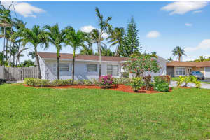 1037 Sw 27th Avenue, Boynton Beach