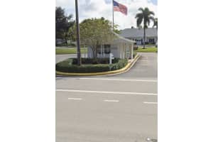 10084 S 42nd Dr Drive 122, Boynton Beach