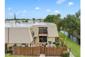1170 6th Avenue 11, Vero Beach