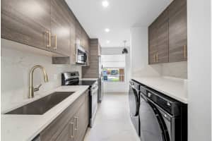 1541 Nw 20th Avenue 101, Delray Beach