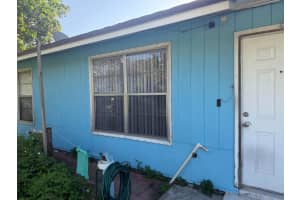 4666 E Holt, West Palm Beach