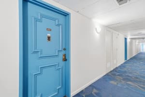 4330 Hillcrest Drive 804, Hollywood