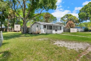 390 Baysinger Avenue, Fort Pierce