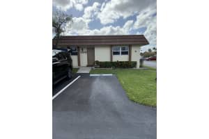 5780 W Fernley Dr Drive 103, West Palm Beach