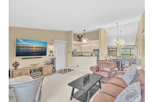 1109 Duncan Circle 202, Palm Beach Gardens