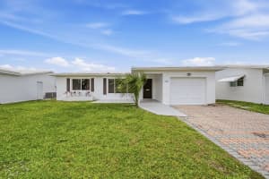 2631 W Golf Boulevard, Pompano Beach