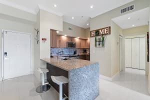 11730 St Andrews Place 302, Wellington