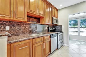 7290 Nw 1st Street 205, Margate