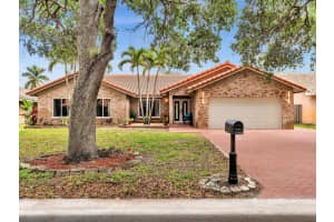 5165 Nw 99th Way, Coral Springs