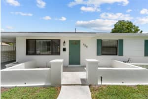 908 Lighthouse Drive, North Palm Beach