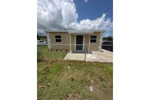 2504 Wilkins, Fort Pierce