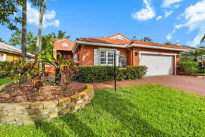363 Sw 161st Avenue, Pembroke Pines