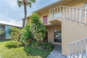 1555 14th Avenue 201, Vero Beach