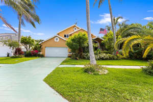 330 Prairie Rose Lane, Boca Raton